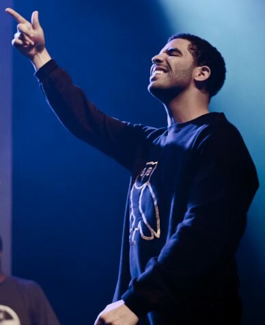 Drake “Hotline Blings” His Way Through the End of 2015